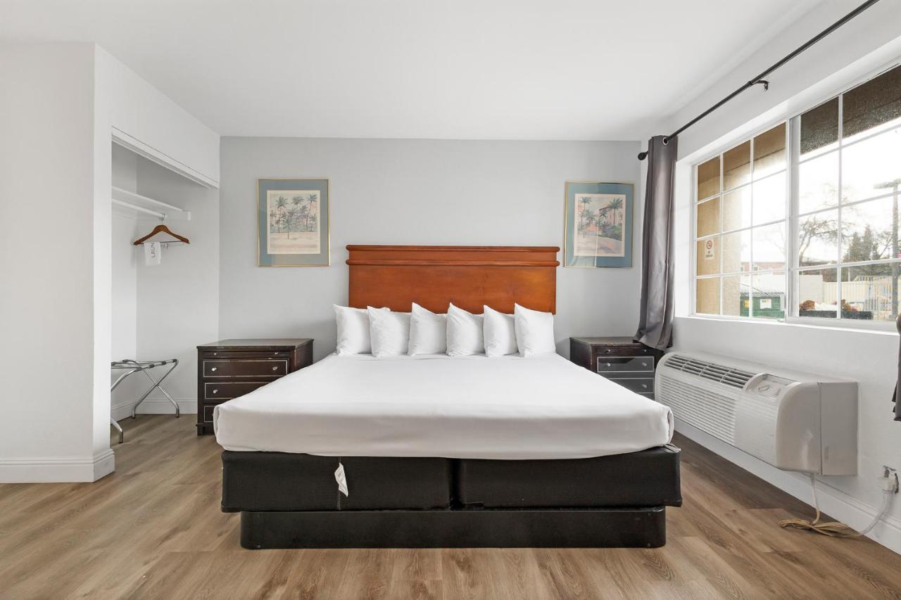 Heritage Inn Express Chico Kültér fotó